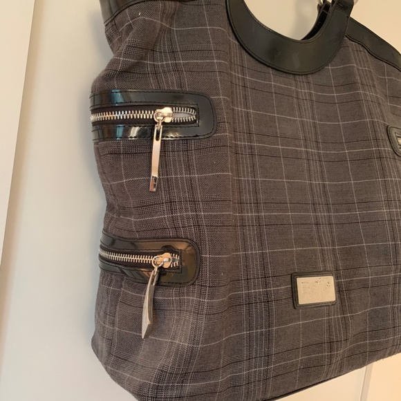 BEIJO PLAID WITH BLACK PATENT LEATHER TRIM PURSE - Picture 2 of 6